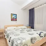 House Santro Apartman Baška Voda