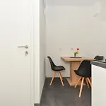 House Santro Apartman