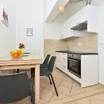 Apartman House Santro Baška Voda