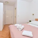 House Santro Apartman