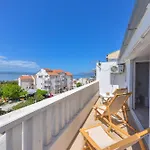 Apartman House Santro Baška Voda
