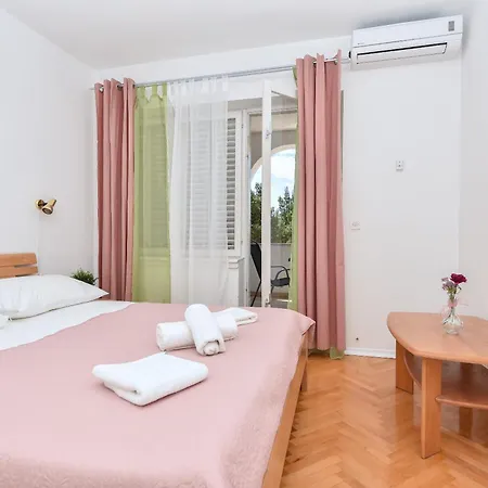 Appartement House Santro