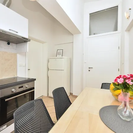 House Santro Appartement *