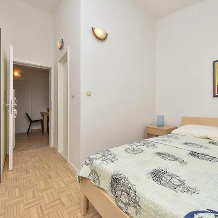 House Santro Appartement Baška Voda