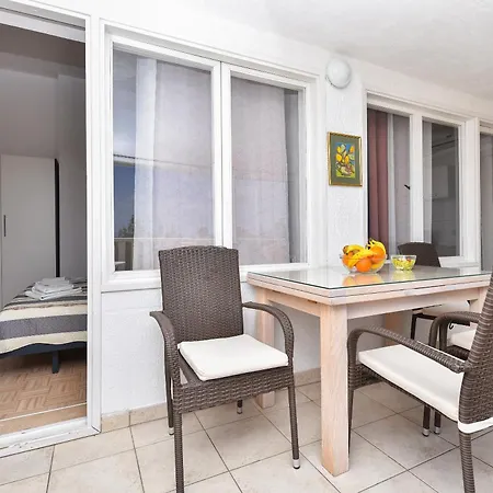 House Santro شقة Baška Voda