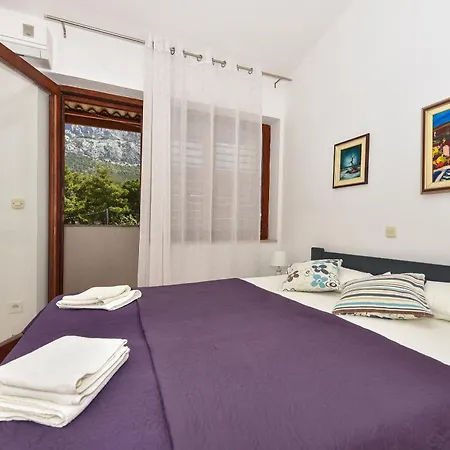 House Santro شقة *