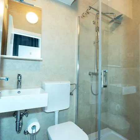 Lejlighed House Santro *