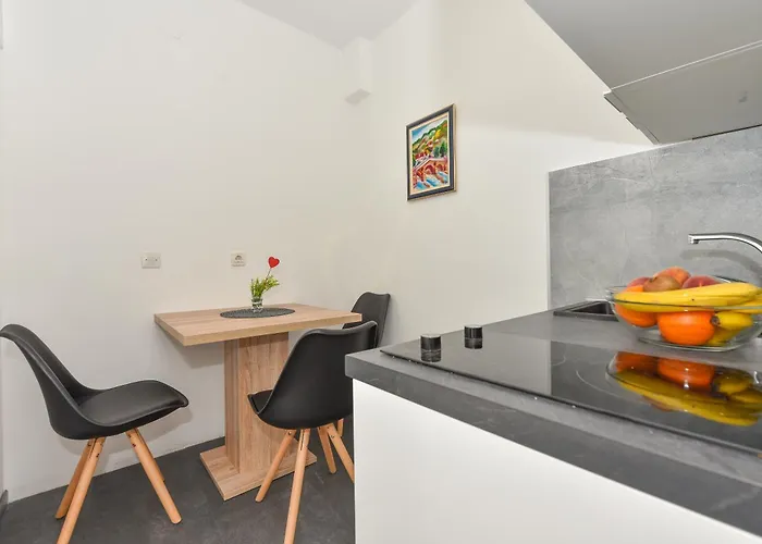 House Santro Baška Voda