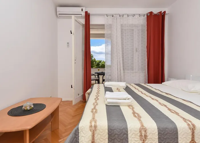 House Santro Baška Voda