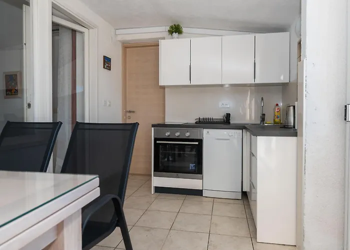 House Santro شقة
